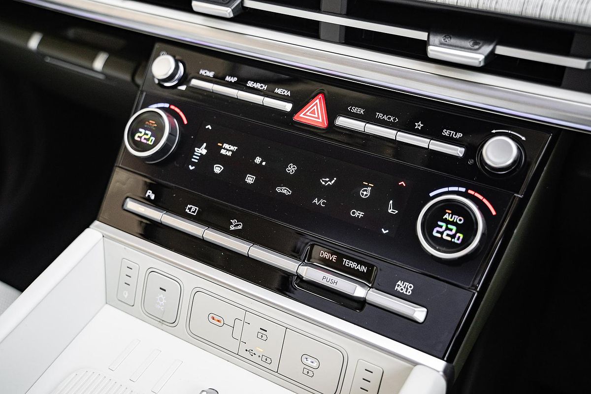2025 Hyundai Santa Fe Calligraphy MX5.V1
