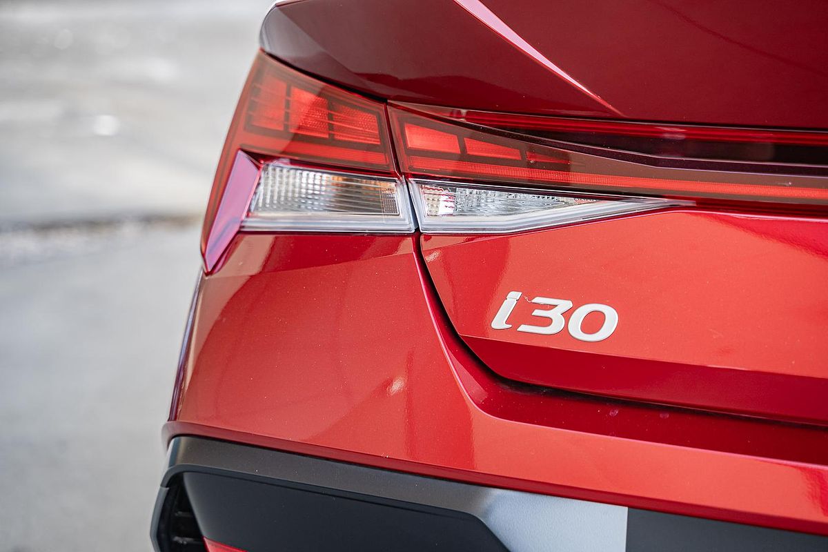 2025 Hyundai i30 Elite Hybrid CN7.V2