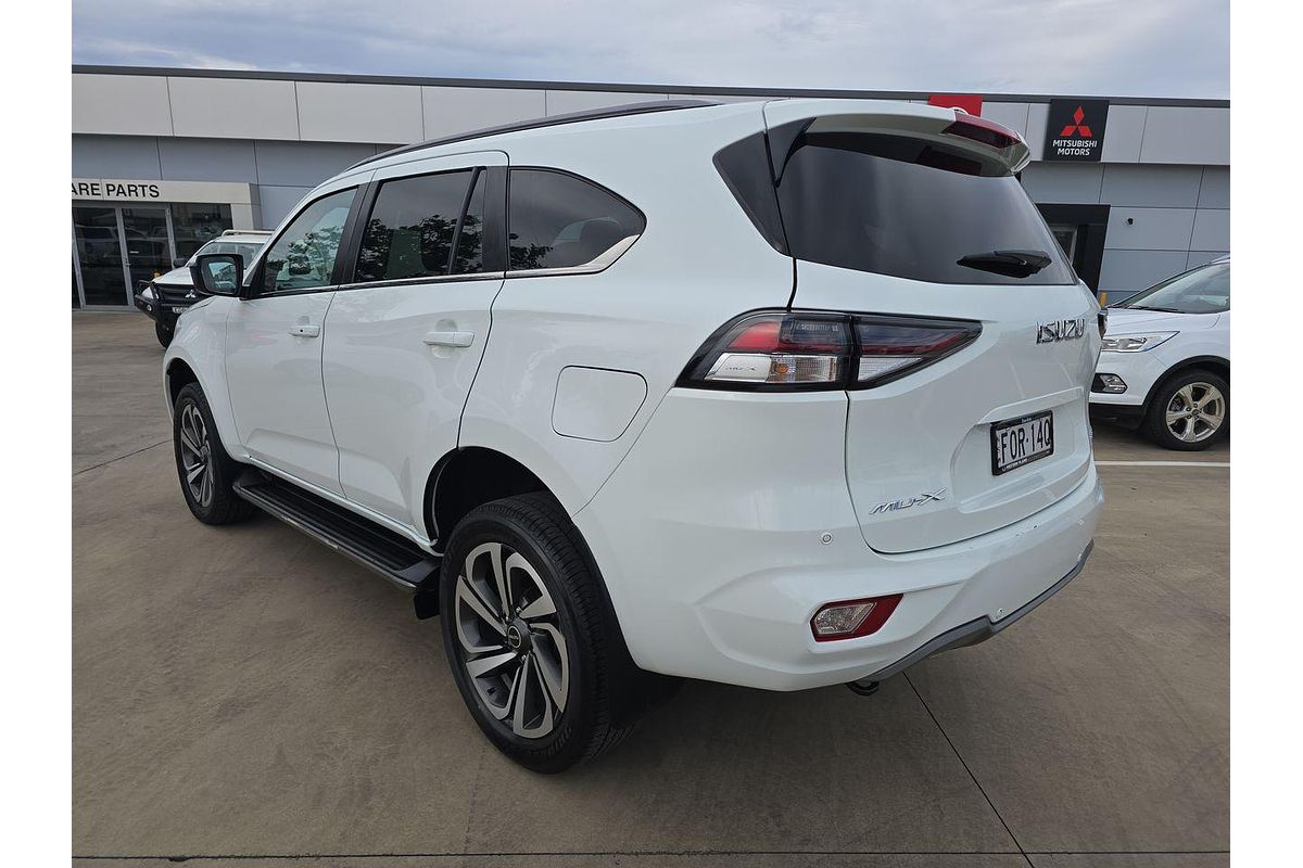 2022 Isuzu MU-X LS-T