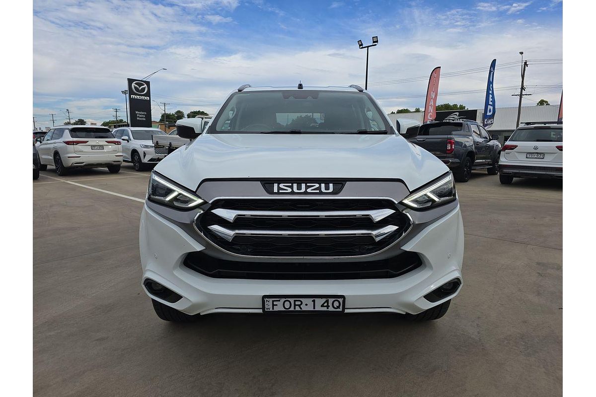 2022 Isuzu MU-X LS-T