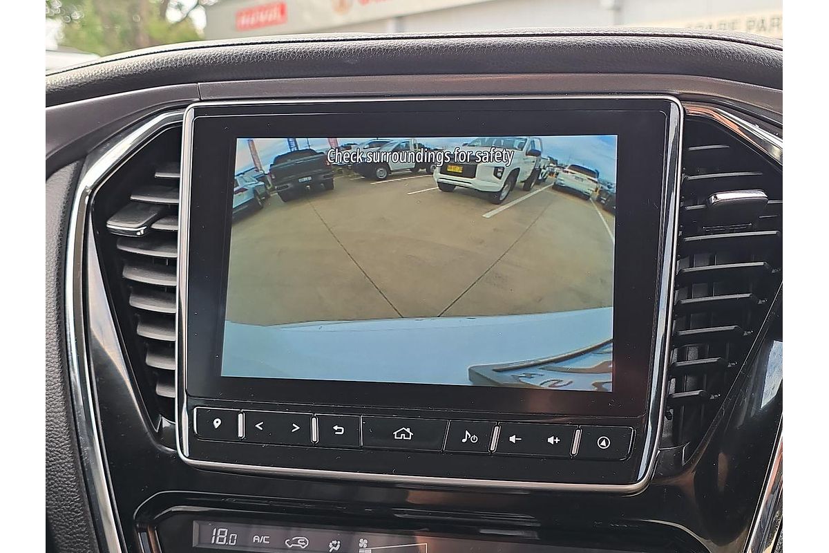 2022 Isuzu MU-X LS-T