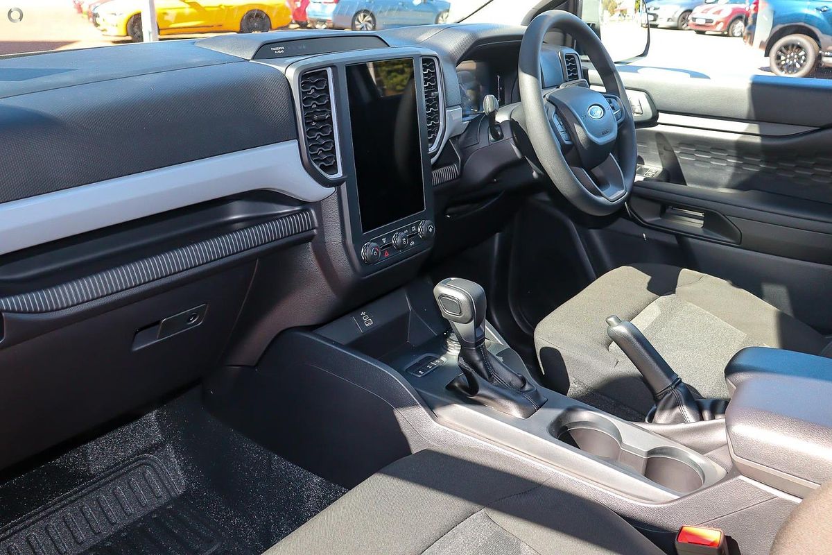 2025 Ford Ranger XL 4X4