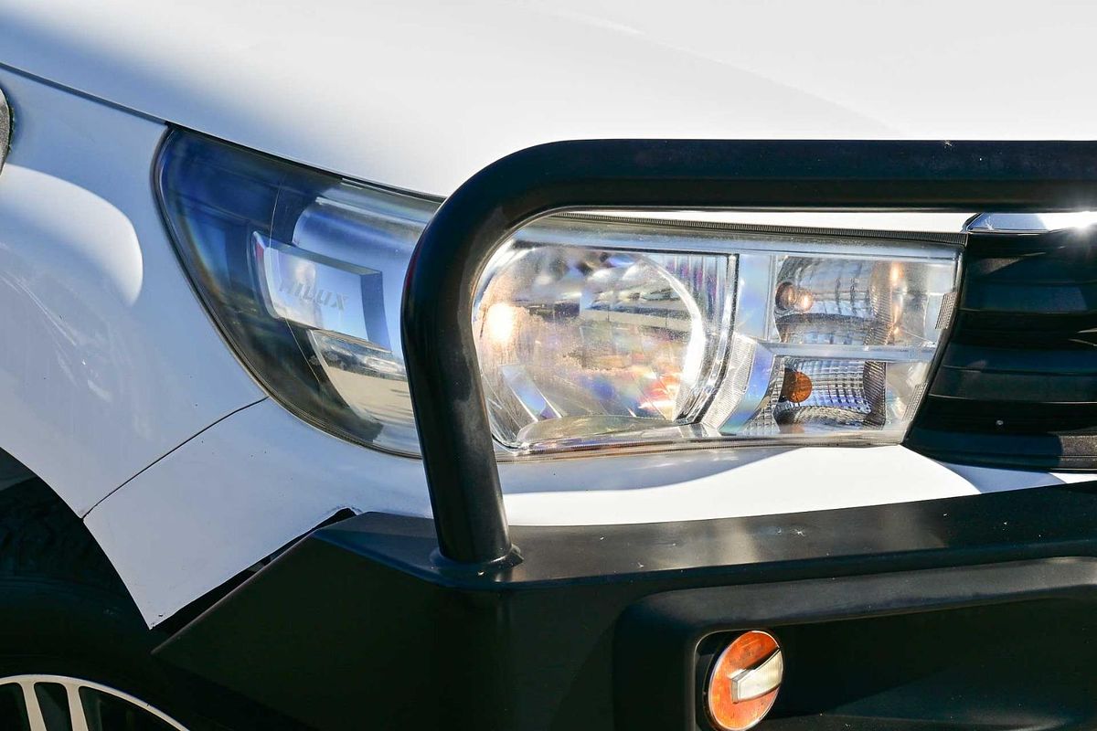 2017 Toyota Hilux SR GUN126R 4X4
