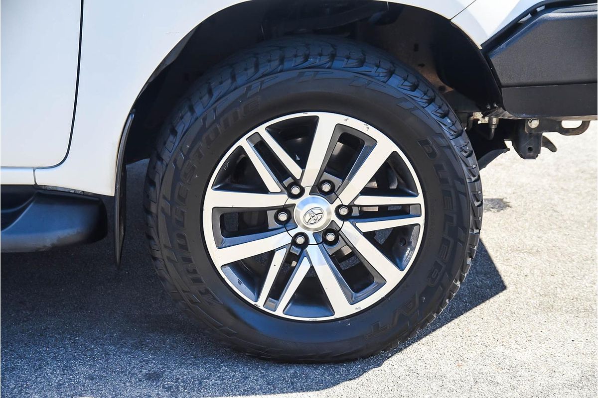 2018 Toyota Hilux SR5 GUN126R 4X4