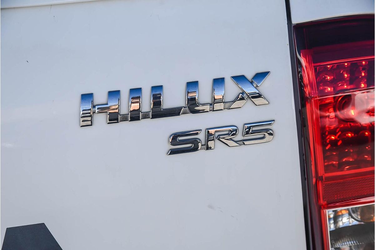 2018 Toyota Hilux SR5 GUN126R 4X4