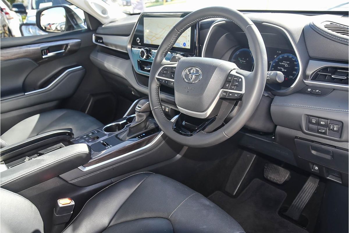 2024 Toyota Kluger Grande AXUH78R
