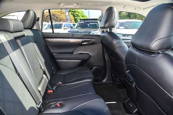 2024 Toyota Kluger Grande AXUH78R