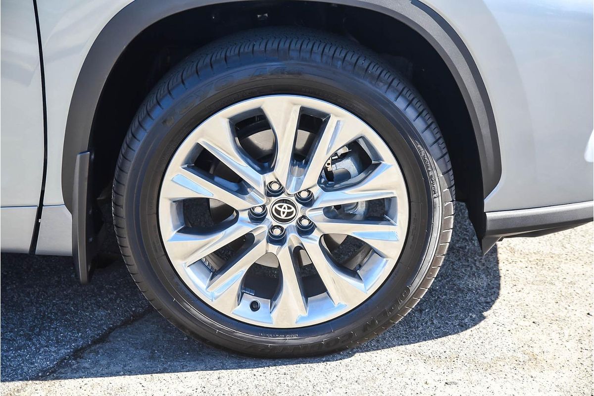 2024 Toyota Kluger Grande AXUH78R