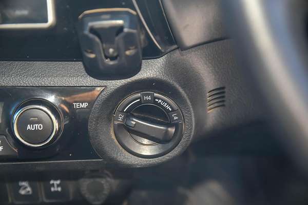 2018 Toyota Hilux SR5 GUN126R 4X4