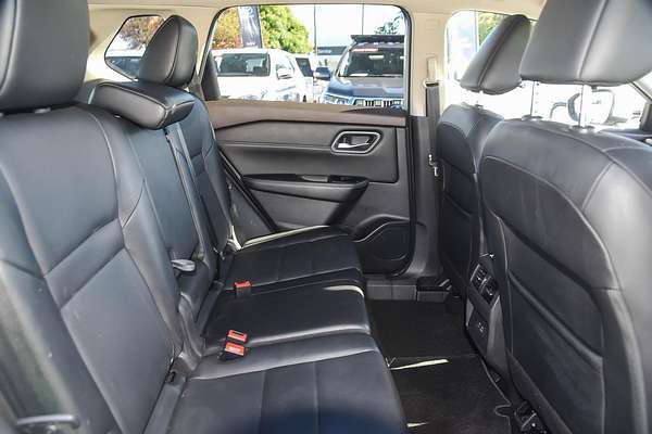 2023 Nissan X-TRAIL ST-L T33