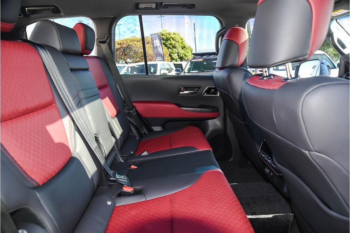 2024 Toyota Landcruiser GR Sport FJA300R