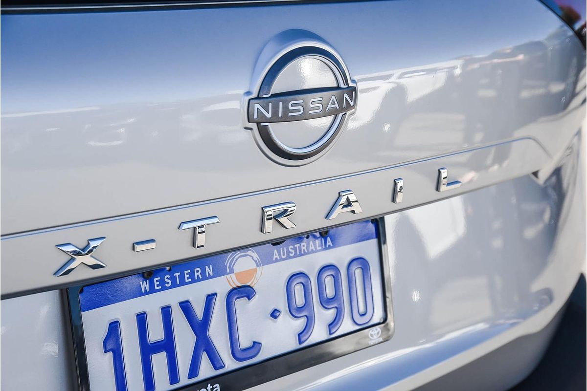 2023 Nissan X-TRAIL ST-L T33