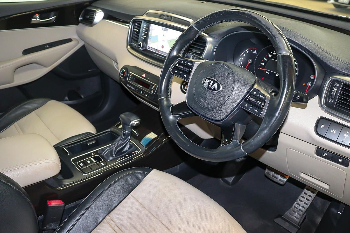 2019 Kia Sorento SLi UM