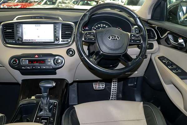 2019 Kia Sorento SLi UM
