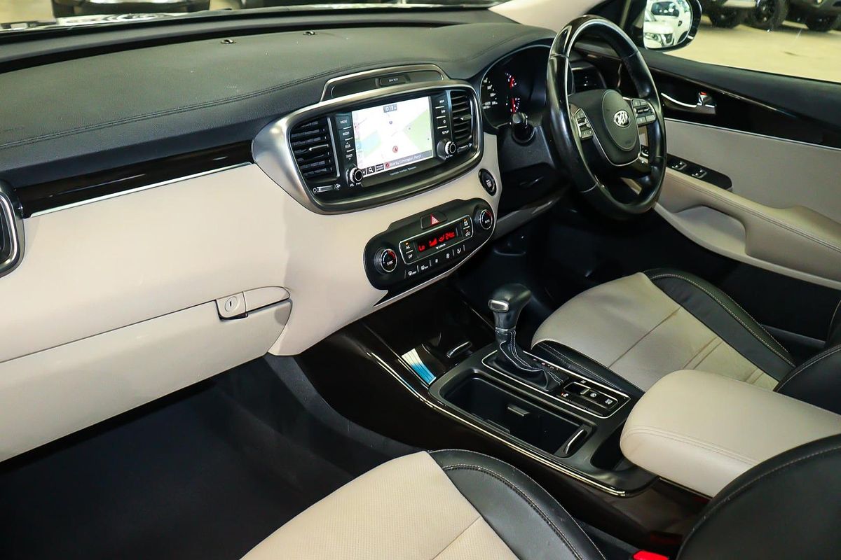 2019 Kia Sorento SLi UM