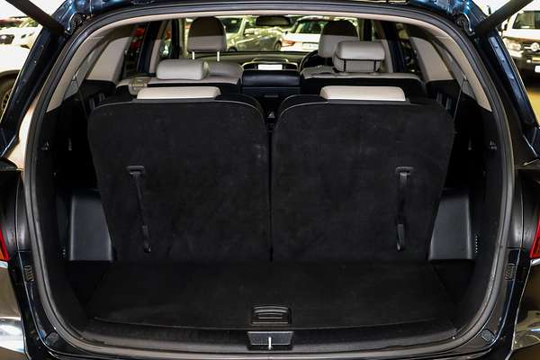 2019 Kia Sorento SLi UM