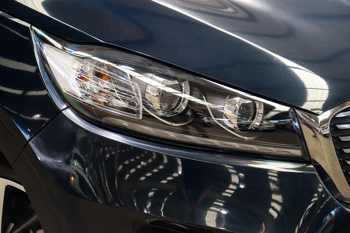 2019 Kia Sorento SLi UM