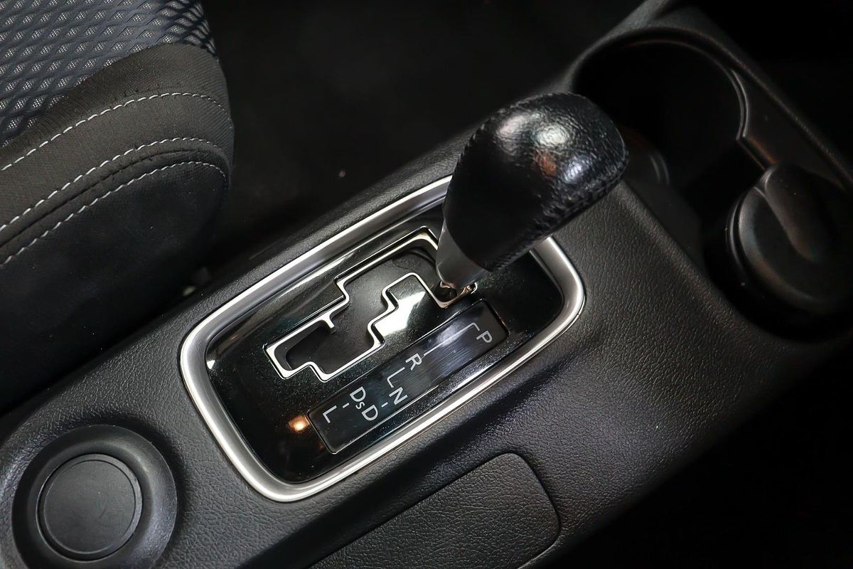 2016 Mitsubishi Outlander LS ZK