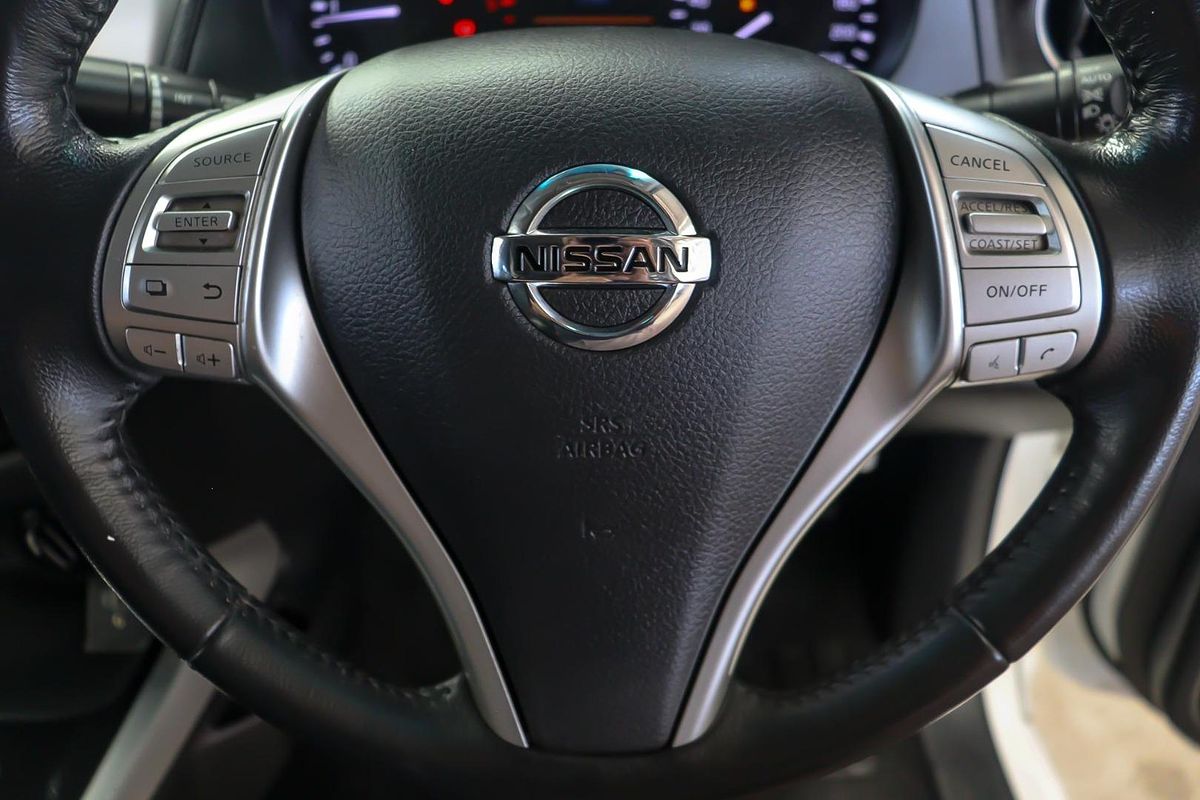 2020 Nissan Navara ST D23 Series 4 4X4