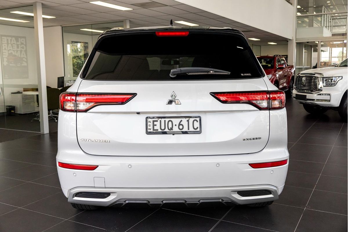 2022 Mitsubishi Outlander Exceed Tourer ZM