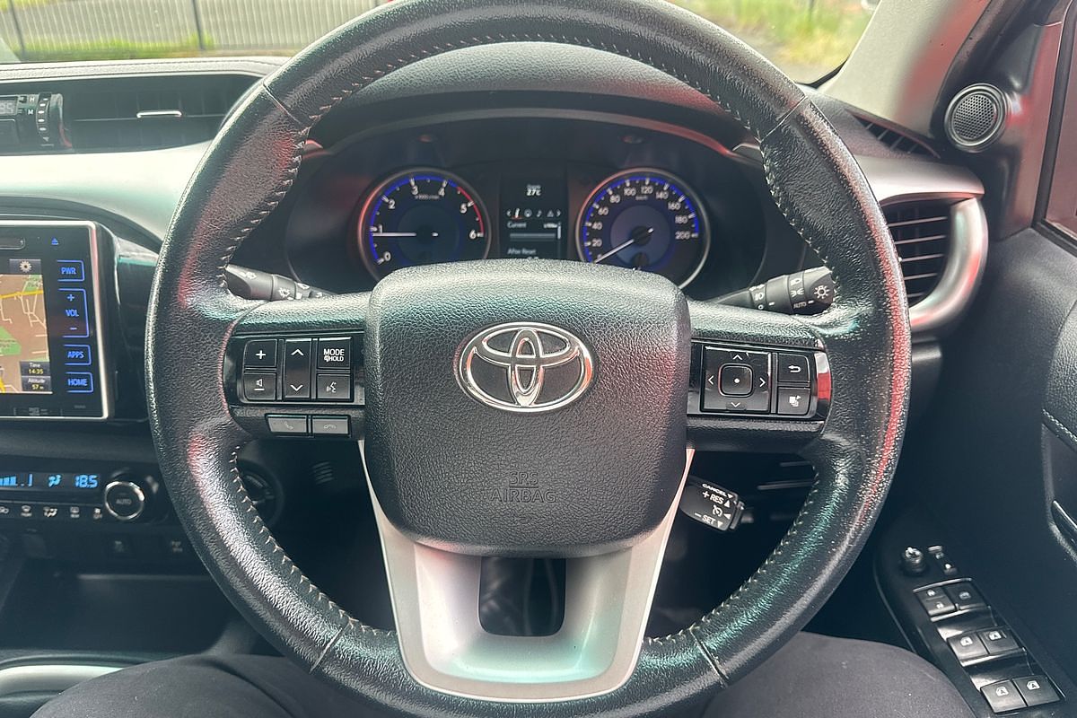 2016 Toyota Hilux SR5 GUN126R 4X4