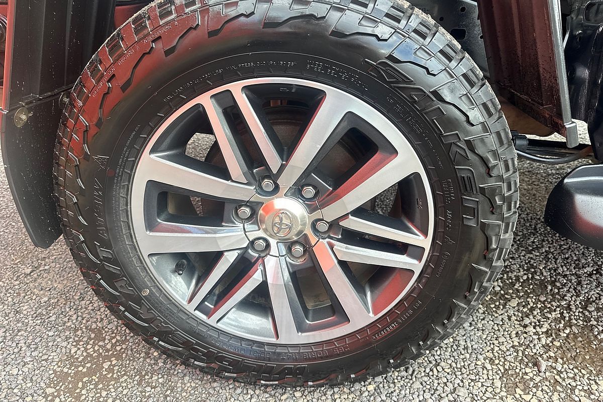 2016 Toyota Hilux SR5 GUN126R 4X4