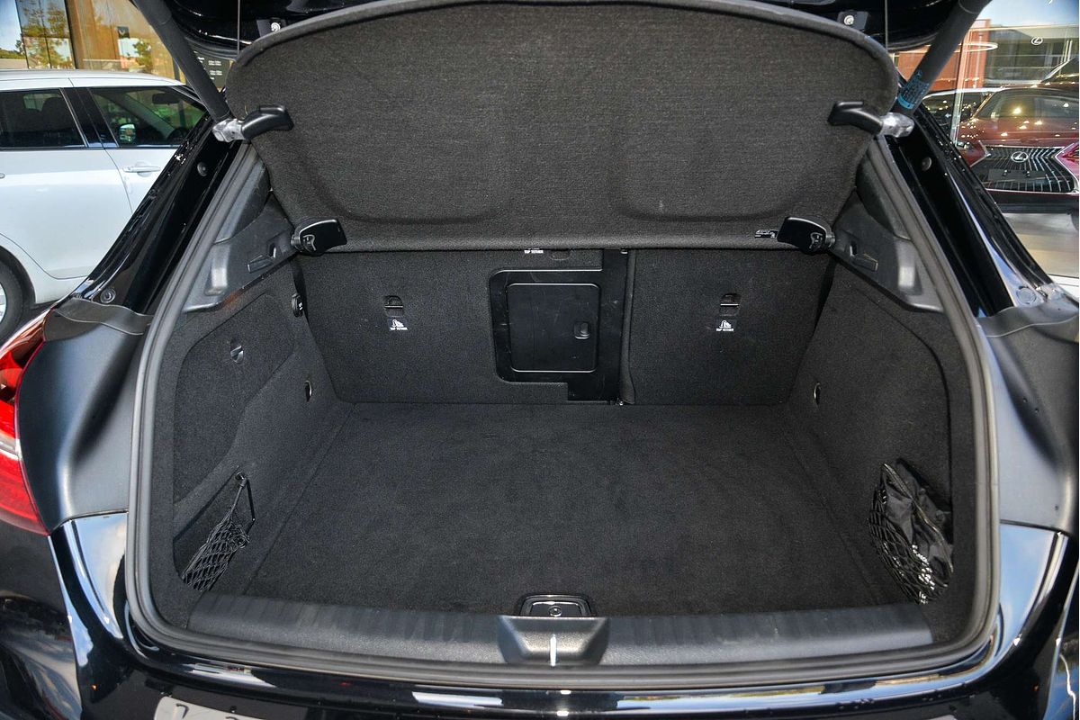 2018 Mercedes-Benz GLA-Class GLA250 X156