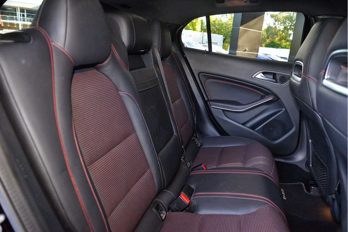 2018 Mercedes-Benz GLA-Class GLA250 X156