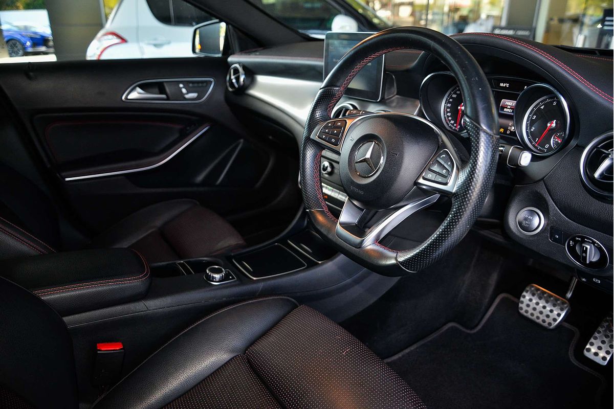 2018 Mercedes-Benz GLA-Class GLA250 X156