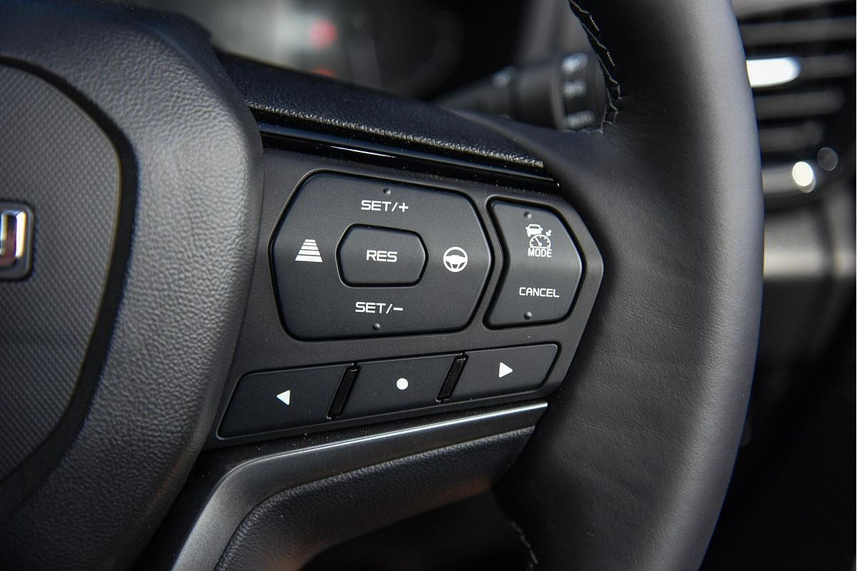 2025 Isuzu MU-X