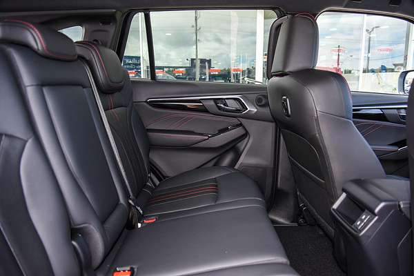 2025 Isuzu MU-X