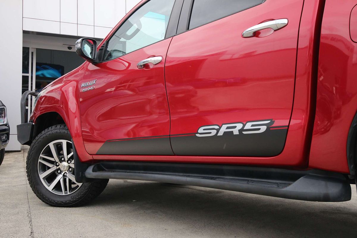 2015 Toyota Hilux SR5 GUN126R 4X4