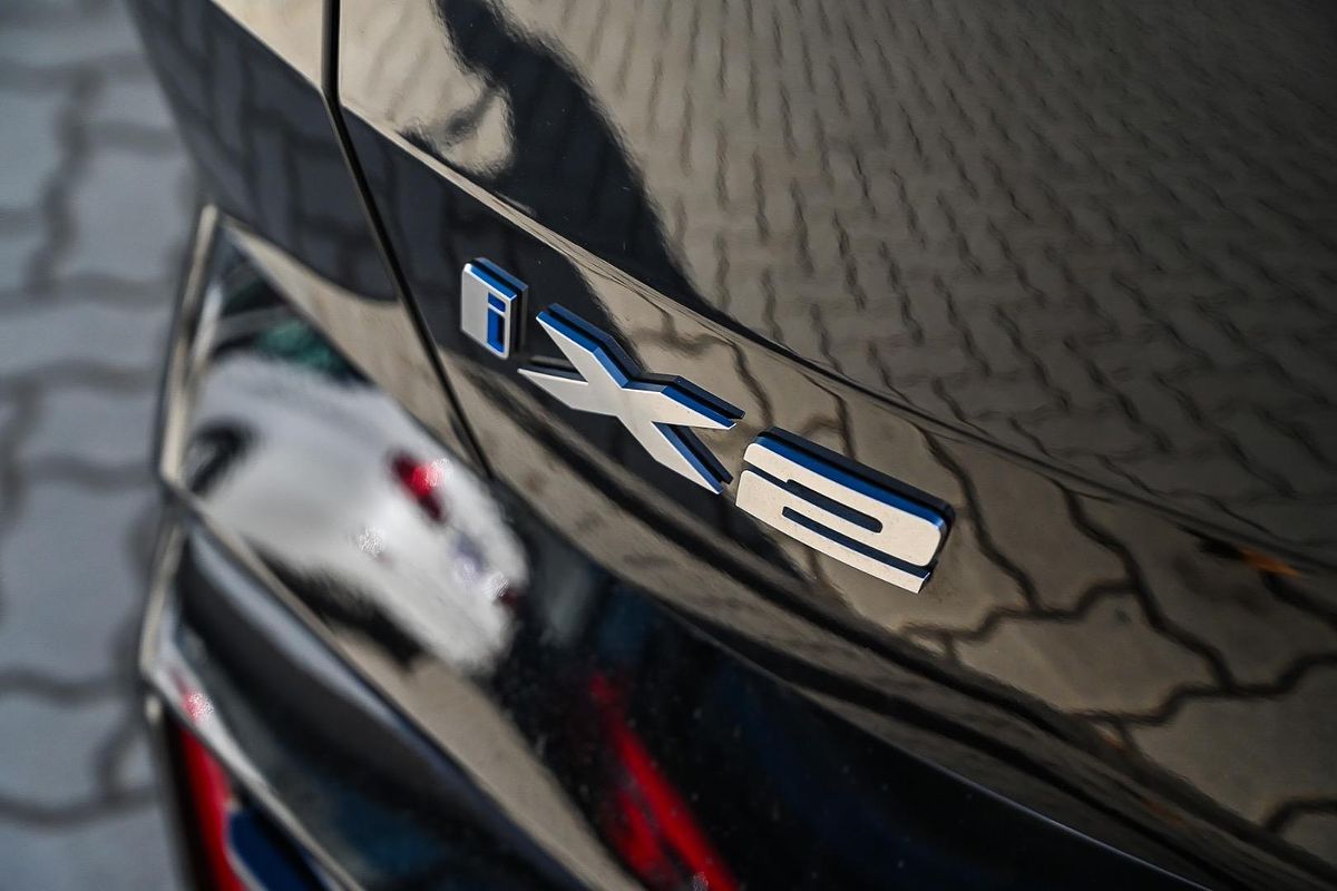 2024 BMW iX2 eDrive20 M Sport U10