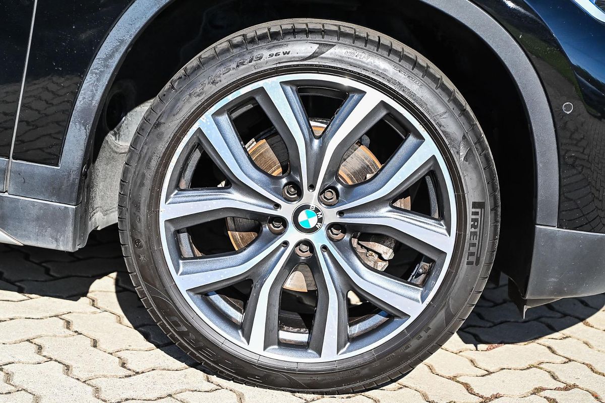 2019 BMW X1 sDrive18d F48