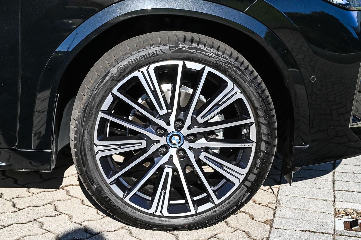 2024 BMW iX2 eDrive20 M Sport U10