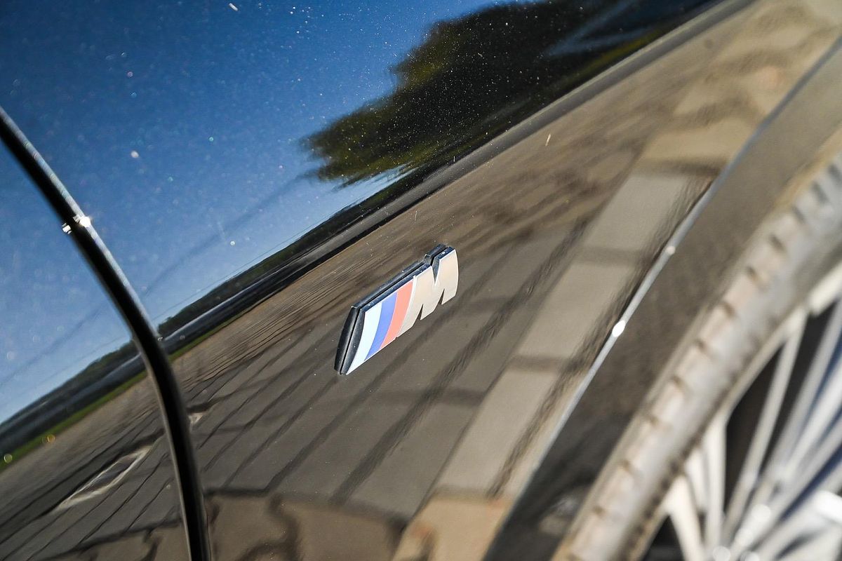 2024 BMW iX2 eDrive20 M Sport U10
