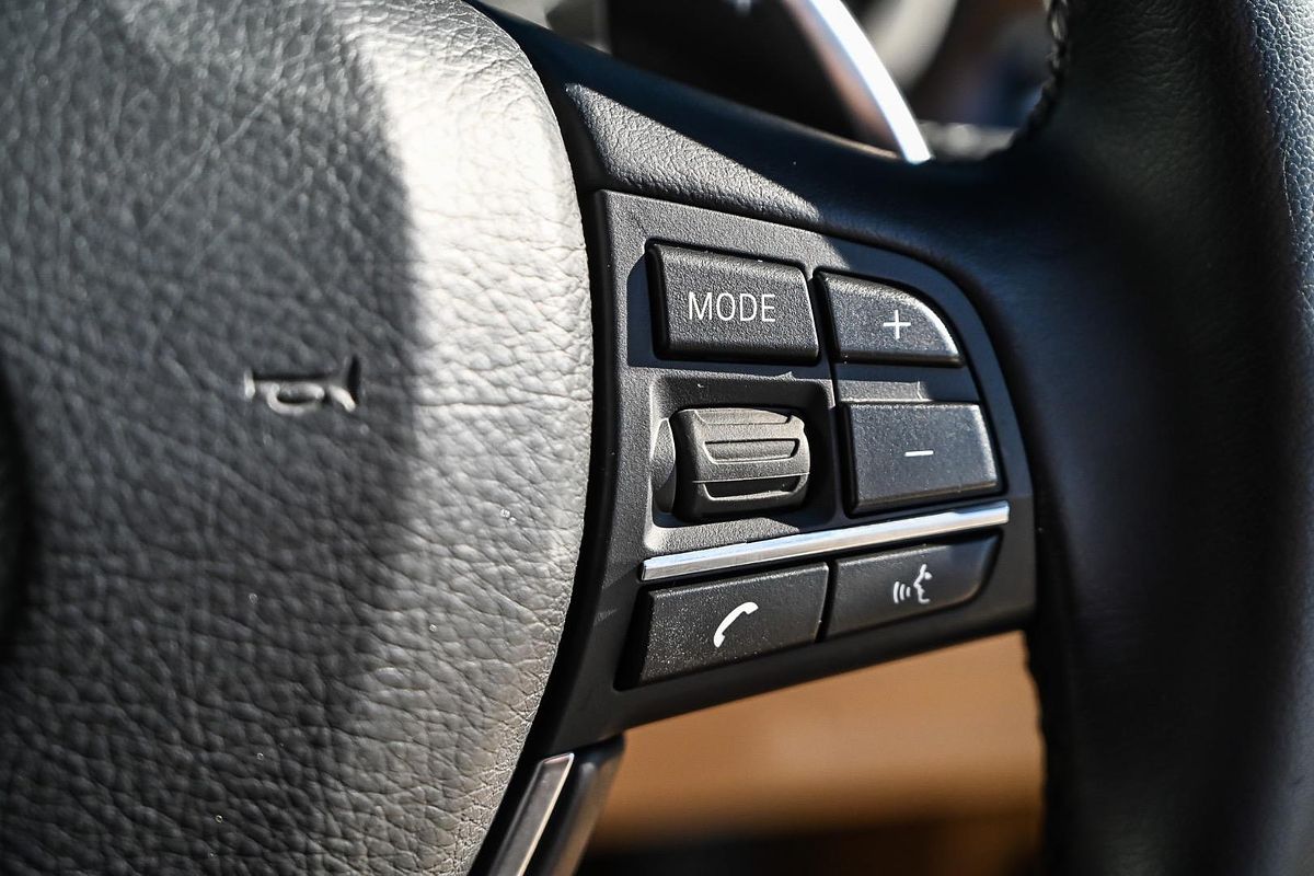 2015 BMW 5 Series 528i Luxury Line F10 LCI