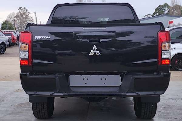 2021 Mitsubishi Triton GSR MR 4X4