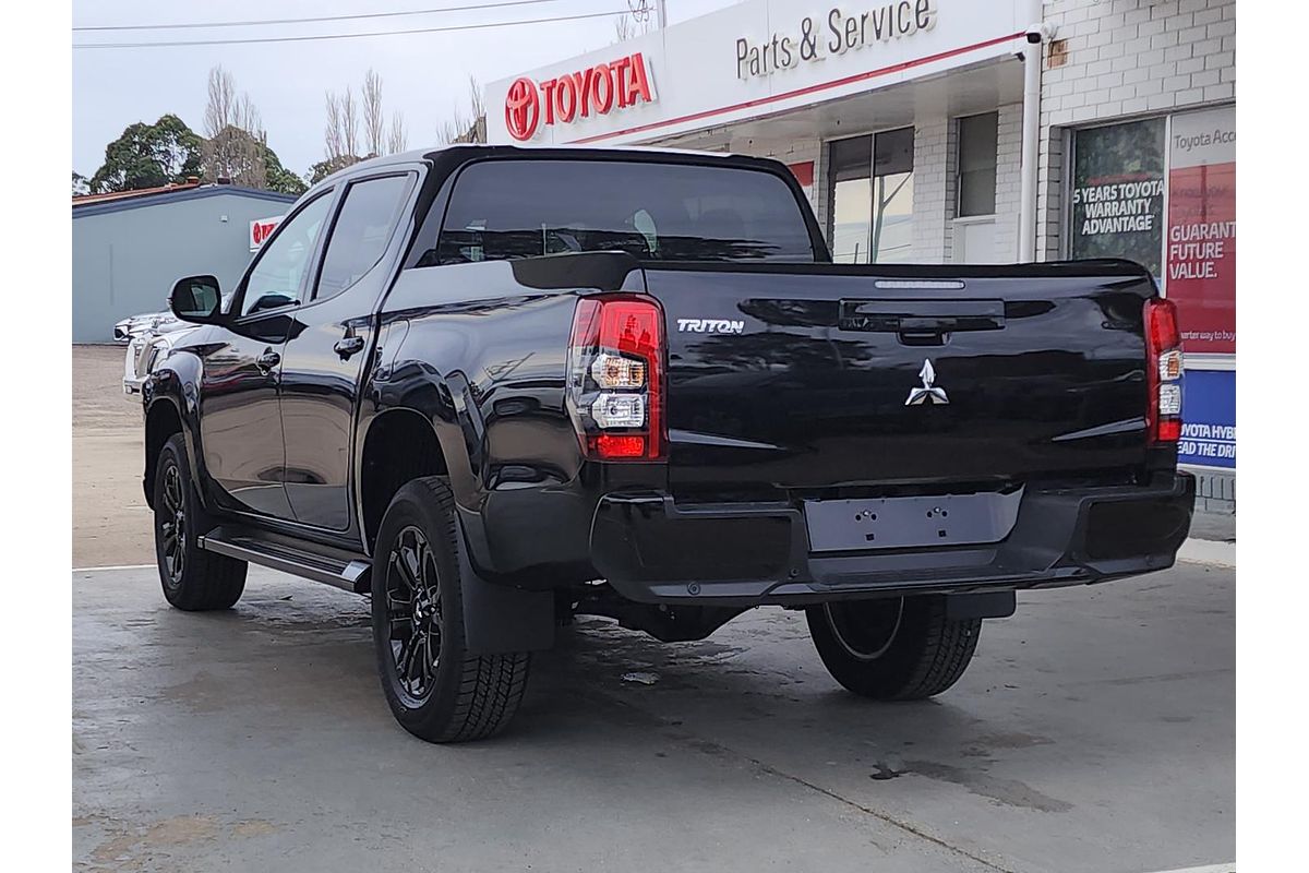2021 Mitsubishi Triton GSR MR 4X4