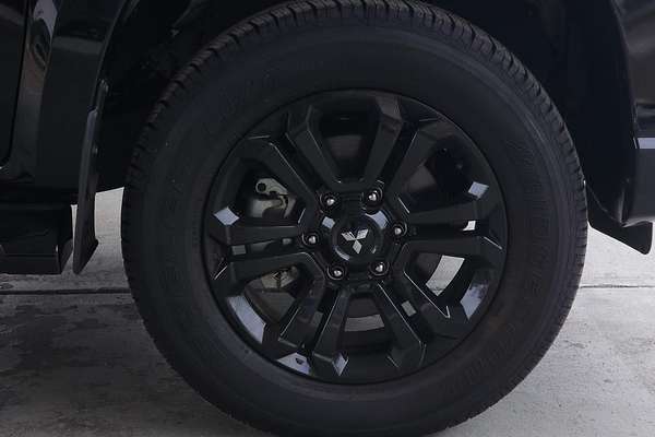 2021 Mitsubishi Triton GSR MR 4X4