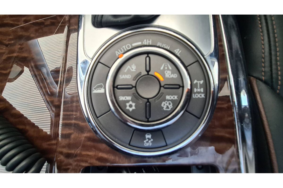 2020 Nissan Patrol Ti Y62 Series 5