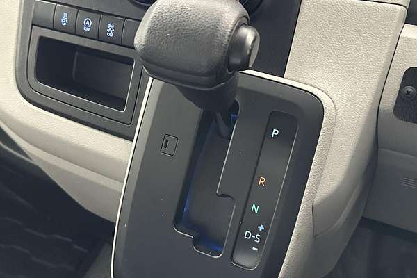 2019 Toyota Hiace GDH300R LWB