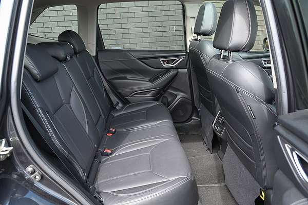 2018 Subaru Forester 2.5i-S S5