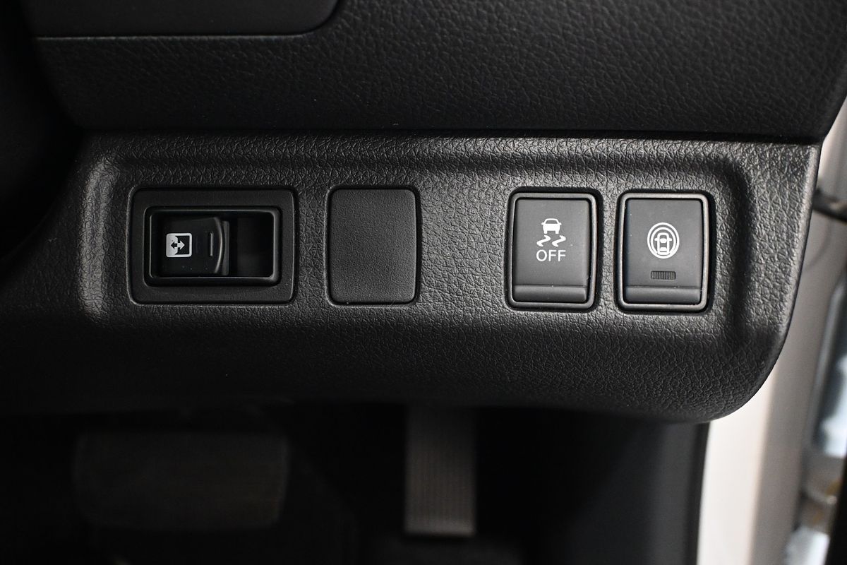 2022 Nissan Navara ST-X D23 4X4