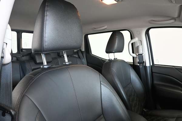 2022 Nissan Navara ST-X D23 4X4