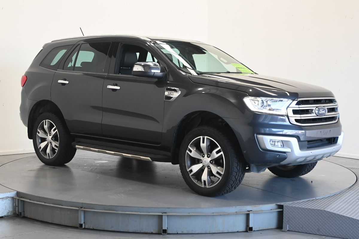 2017 Ford Everest Titanium UA