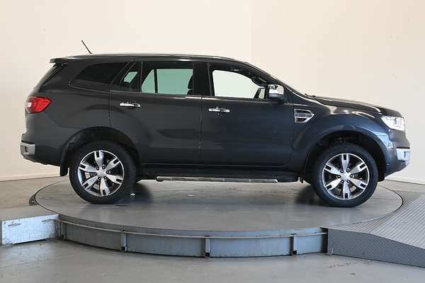 2017 Ford Everest Titanium UA