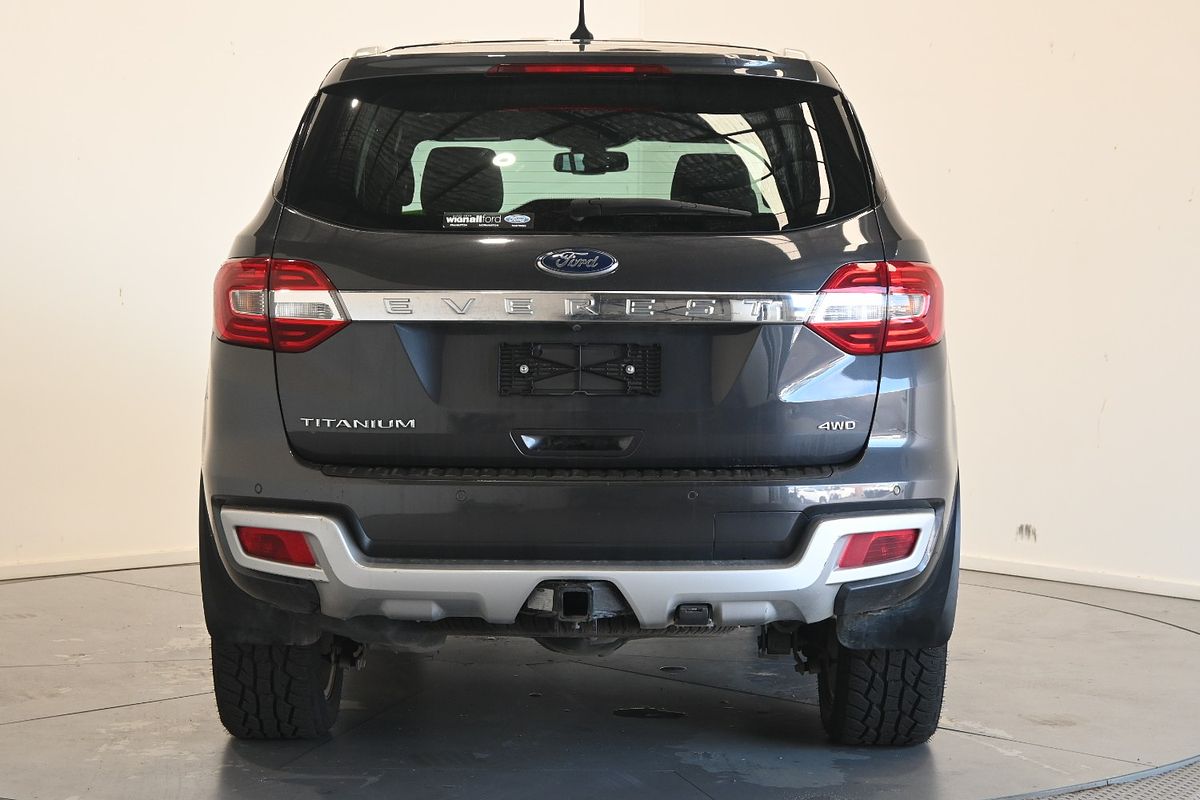 2017 Ford Everest Titanium UA