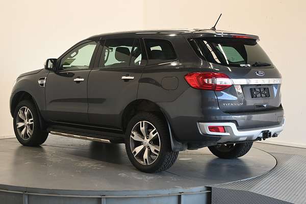 2017 Ford Everest Titanium UA
