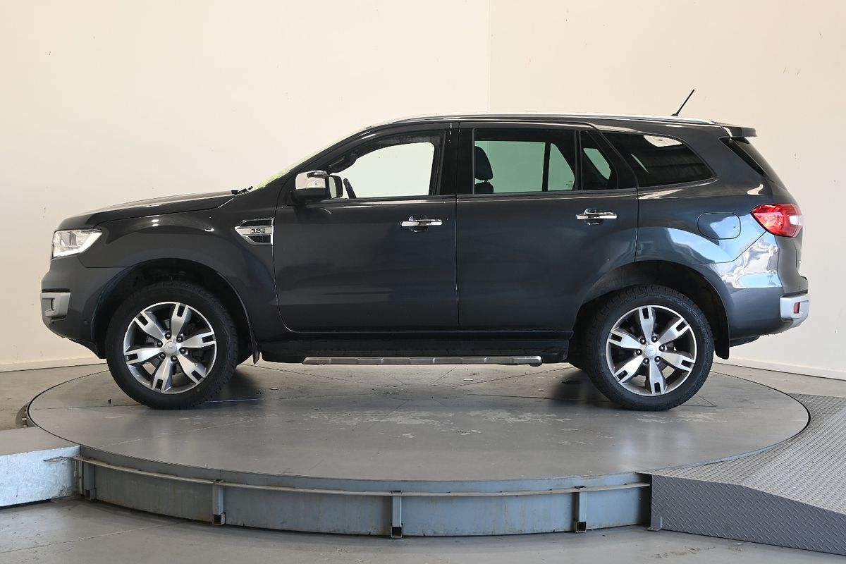2017 Ford Everest Titanium UA